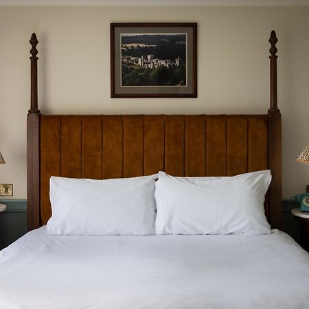 The Devonshire Arms Hotel At ولتون آبي المظهر الخارجي الصورة