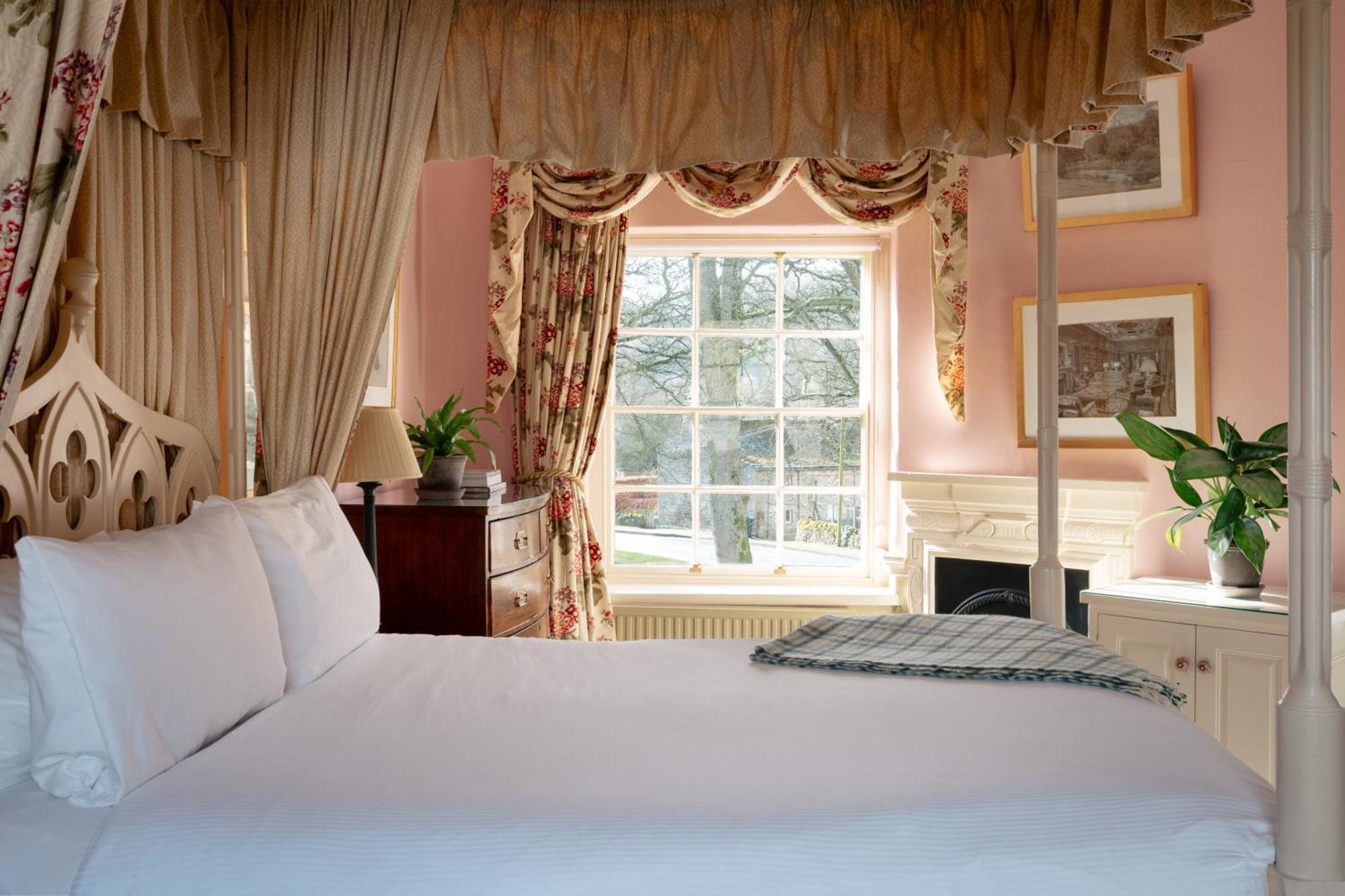 The Devonshire Arms Hotel At ولتون آبي المظهر الخارجي الصورة